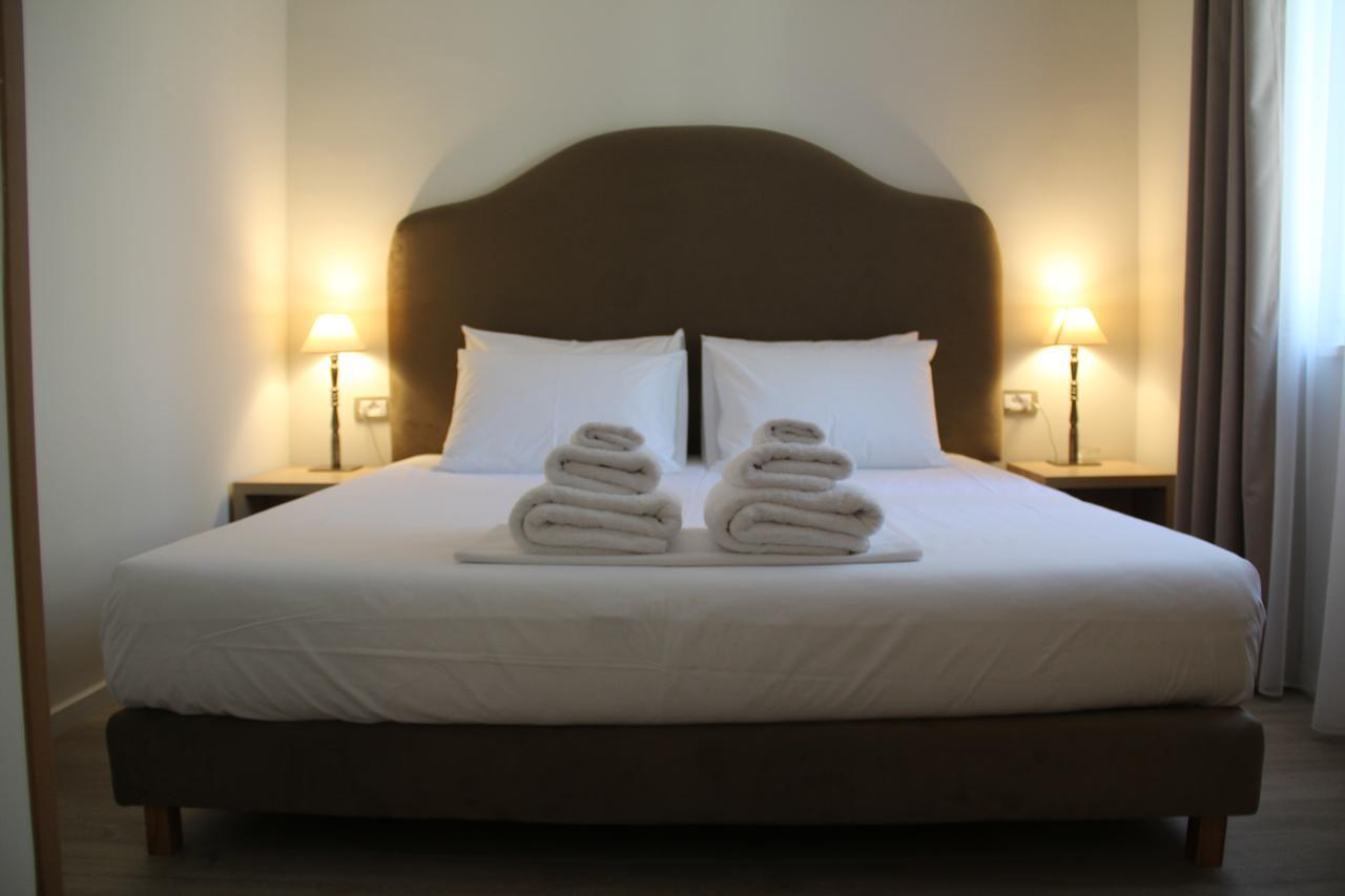 Hotel Hermes Тирана Экстерьер фото