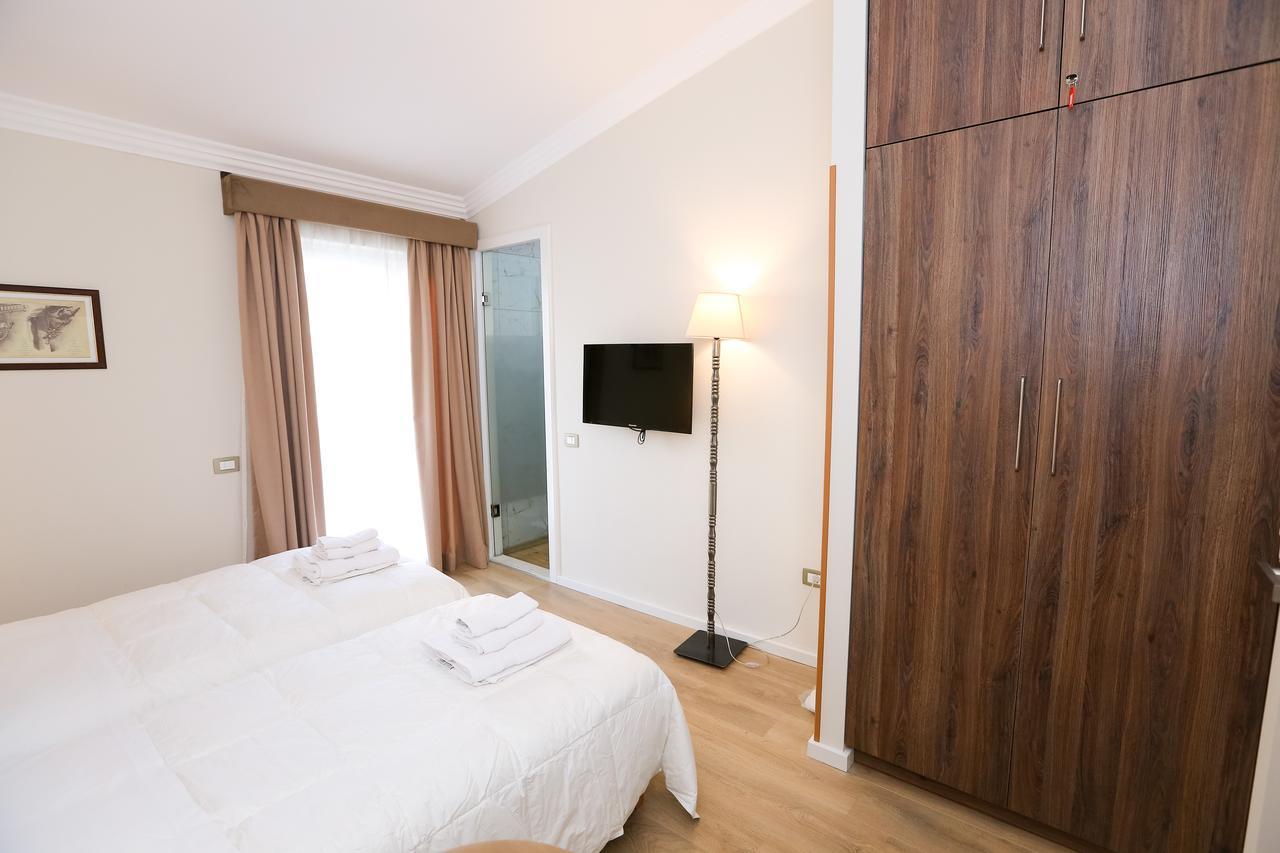 Hotel Hermes Тирана Экстерьер фото