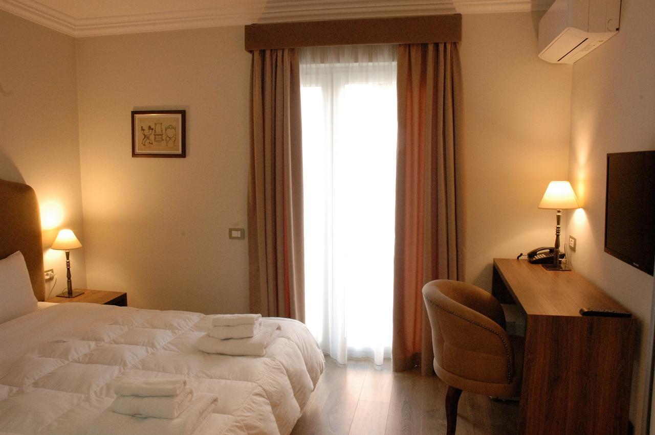 Hotel Hermes Тирана Экстерьер фото